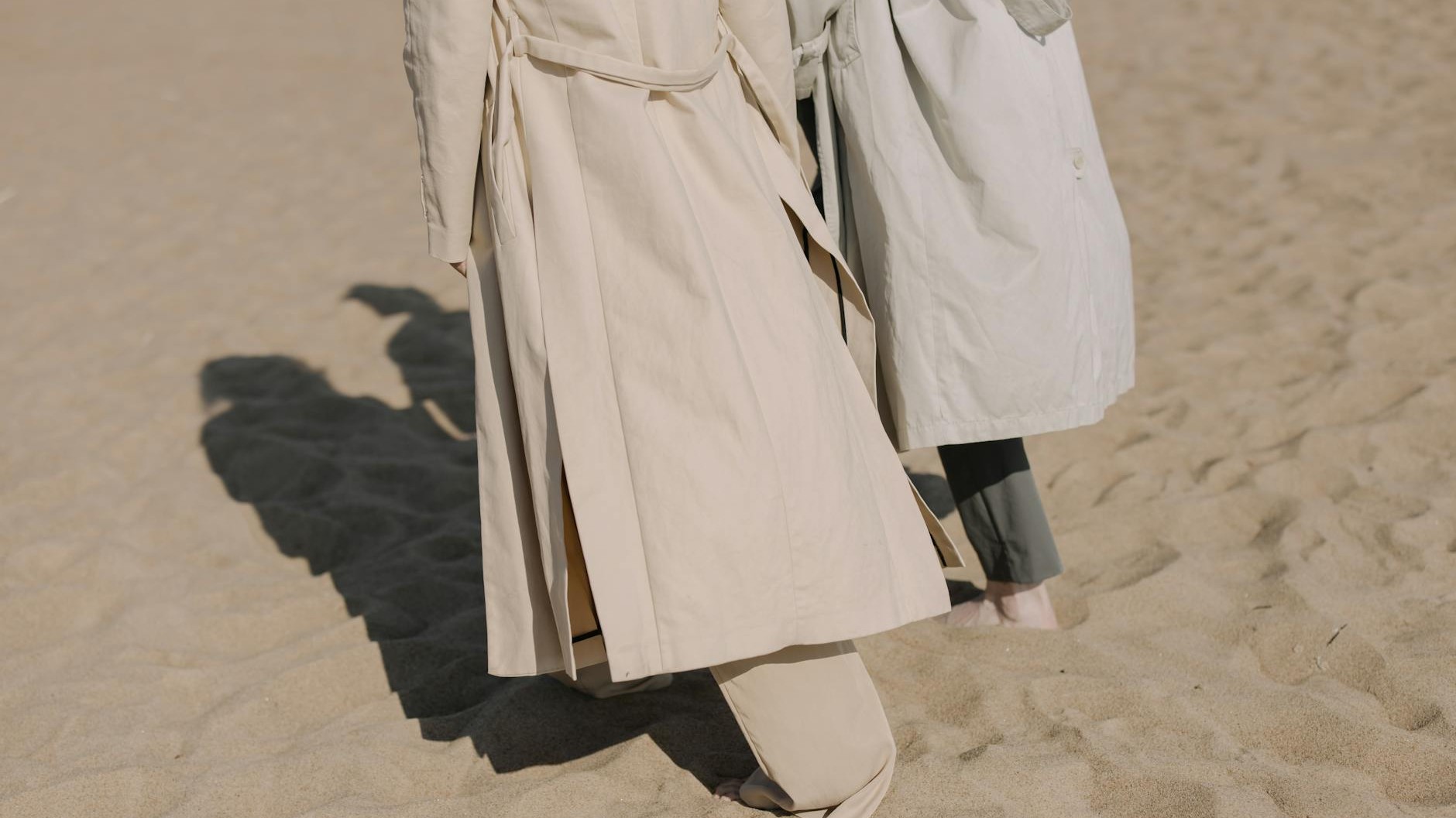 Master the Art of Belting and Layering: Spring Trench Coat Styling Secrets That Actually Work